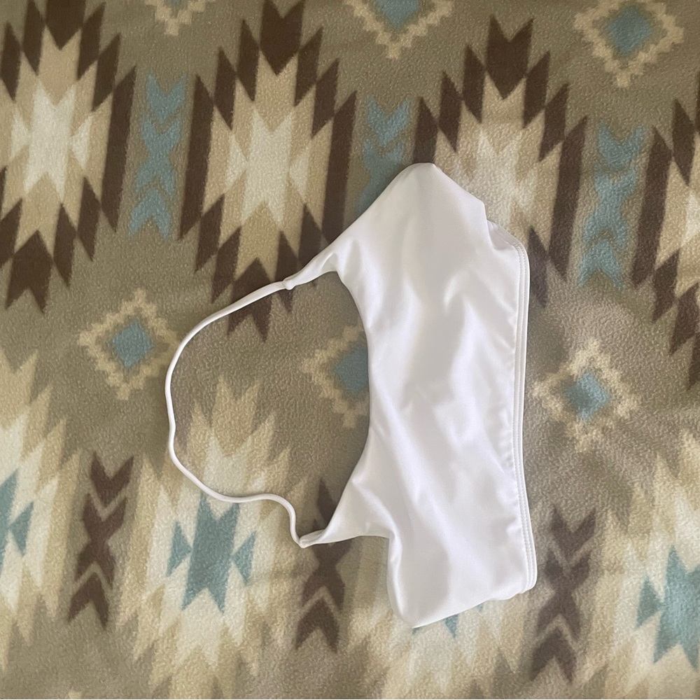 White sports bra